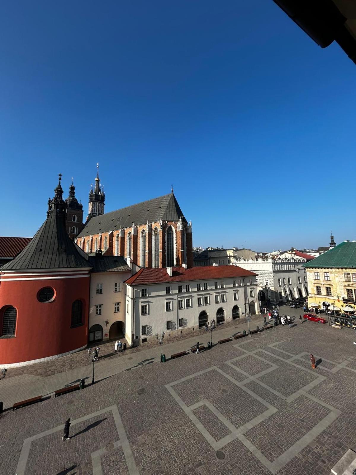 Small Market Square - Old Town Краков Экстерьер фото